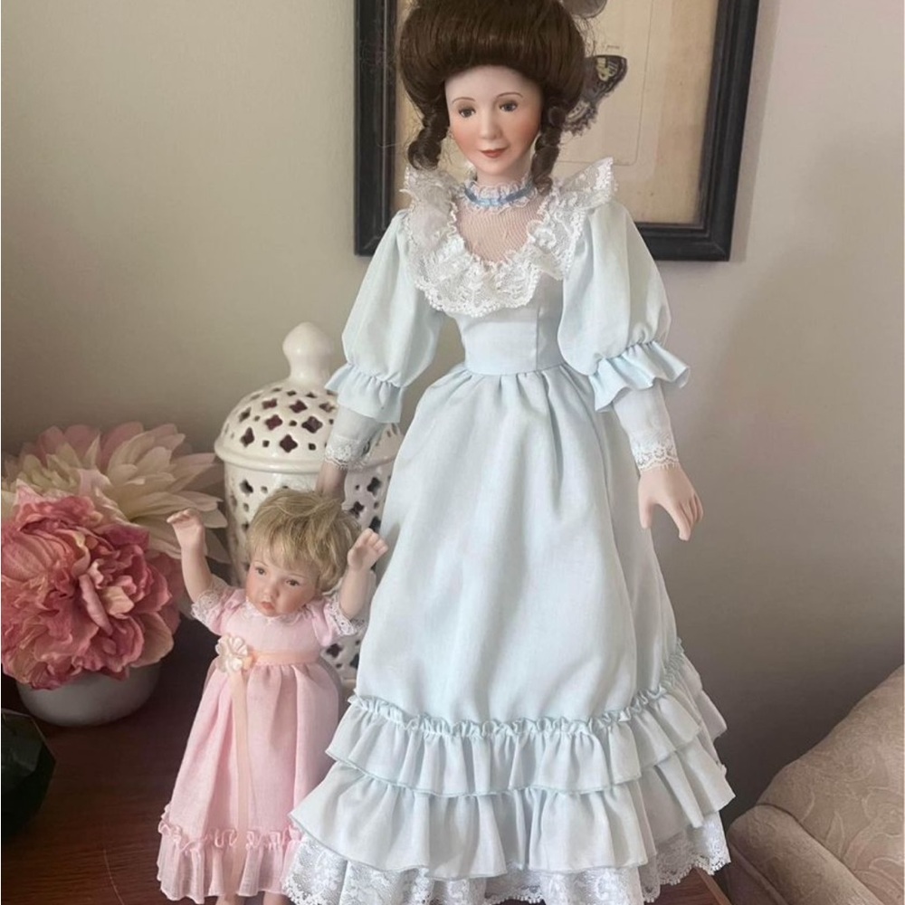 Mother and child porcelain dolls - Sandra Kuck
